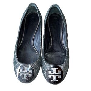 Tory Burch
Pewter Quilted Suede Ballet Flats